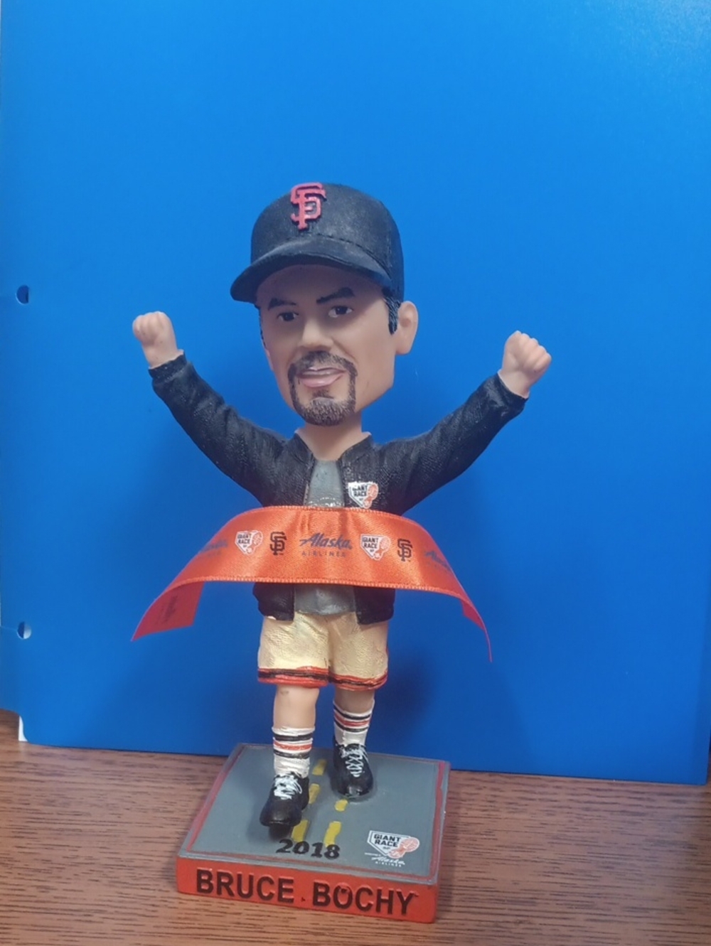 Official 2018 San Francisco Giants Bruce Bochy Giant Race Bobblehead Out Of Box